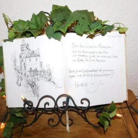 Hotel Schwarzaburg 3*