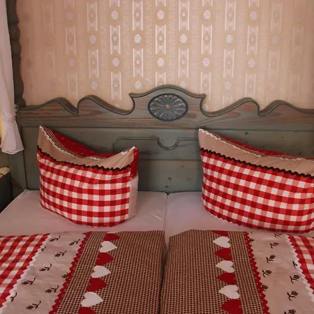 Schwarzaburg 3* Schwarzburg