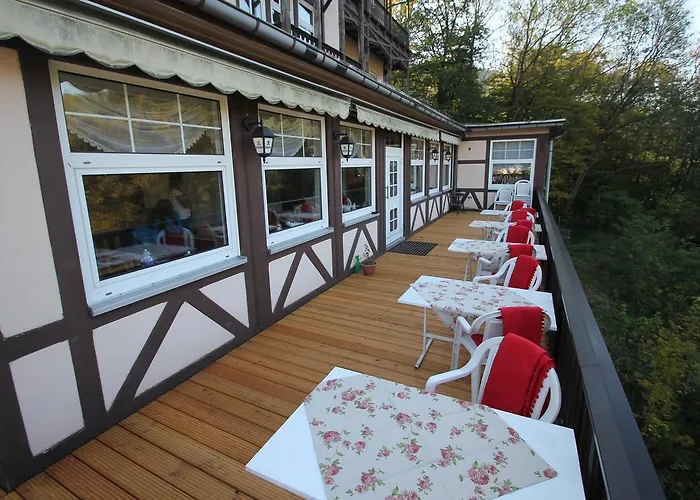 Schwarzaburg Отель 3*